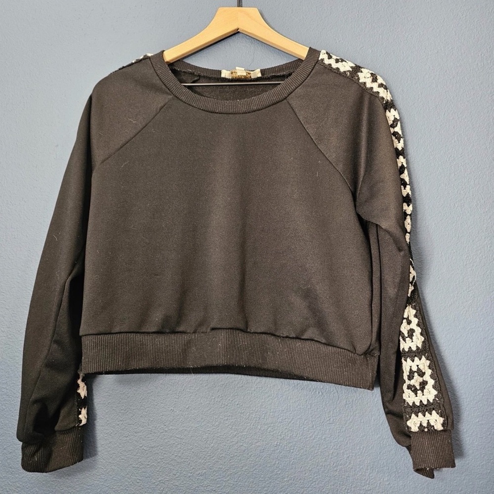 Rebellion - Crochet Style Sweatshirt